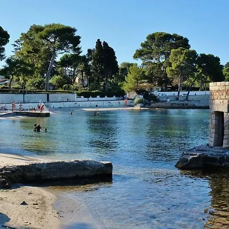 Cap D'antibes Appartement *
